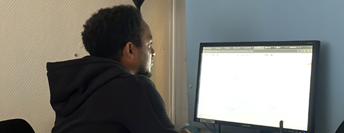 Hier demandeur d’asile, aujourd’hui coach pour les nouveaux résidents